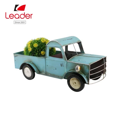 Plantador de flores de caminhão azul claro de metal atraente para decoração de casa e jardim